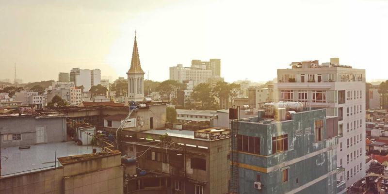 信息聚合与资源导航：利用综合网站目录进行深度竞品分析与市场洞察