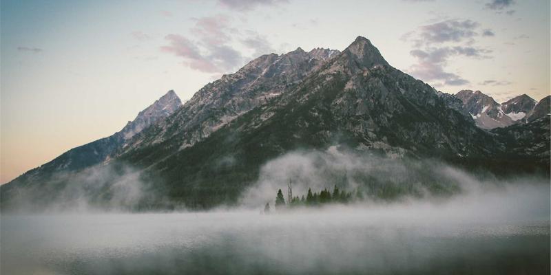 移动端综合导航应用的设计与开发要点：打造高效信息聚合与资源导航平台