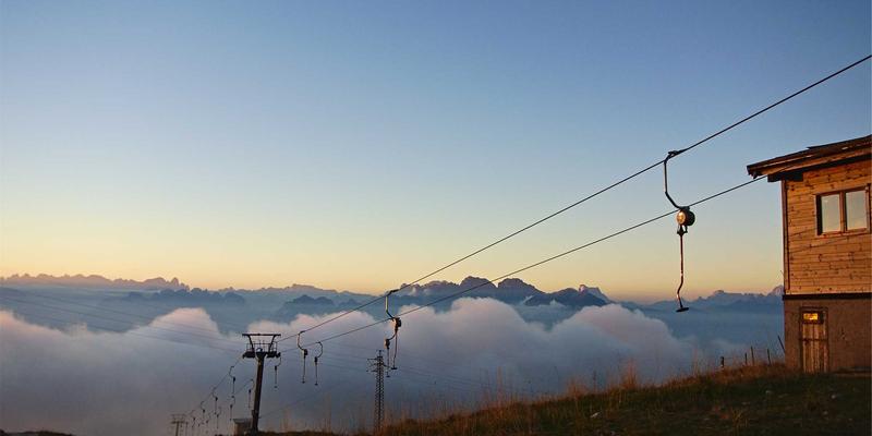 综合导航16:网站目录、实用工具与信息聚合的现代融合